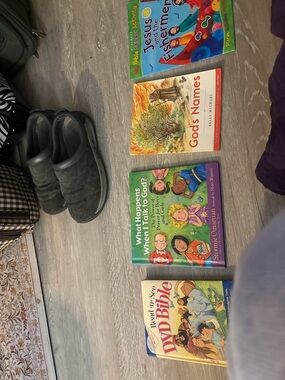 Children's Religious Picture Books Bundle - Assorted Colors